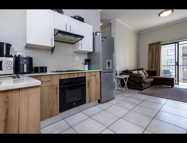 2 BEDROOM COMPLEX FOR SALE IN WITFIELD